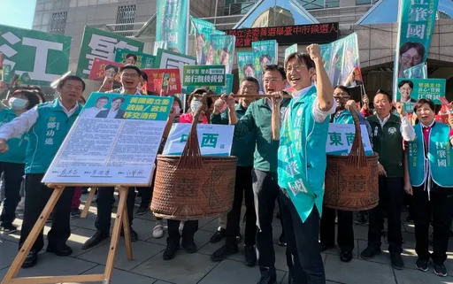 江肇國登記中六選區立委 黃國書列「移交清冊」象徵傳承