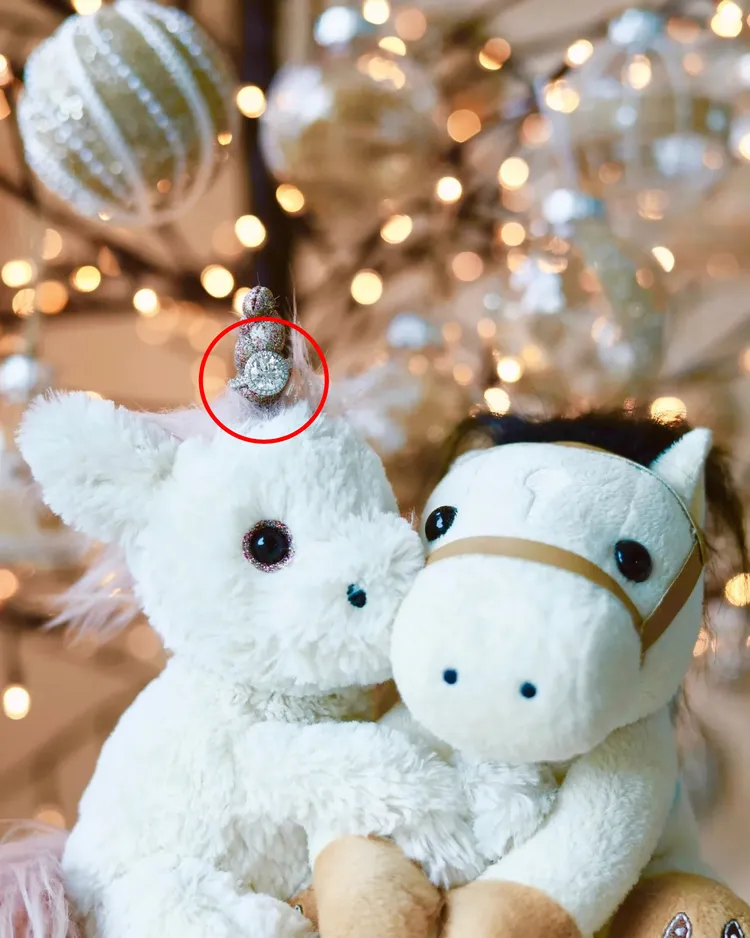 馬國明今年元旦送上鑽戒求婚成功。翻攝kennethmkm IG