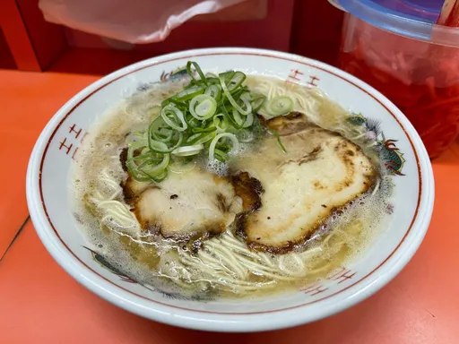日本拉麵店就是魔界! 日籍網紅:這在台灣早就被罵死