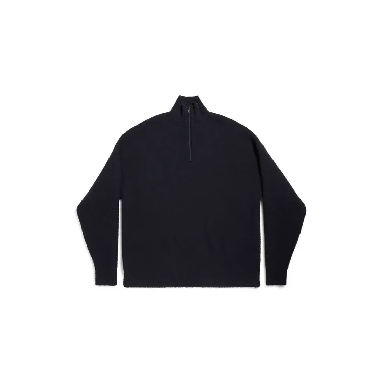 保暖高領上衣，5萬3900元。品牌提供