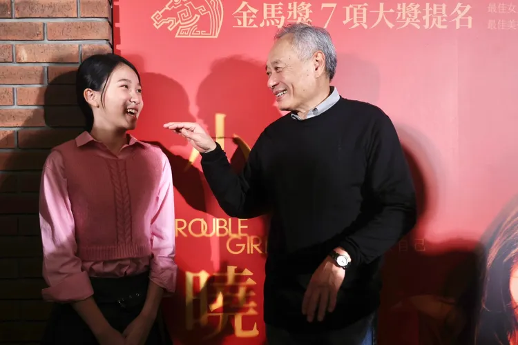 李安（右）不斷鼓勵林品彤。林林攝