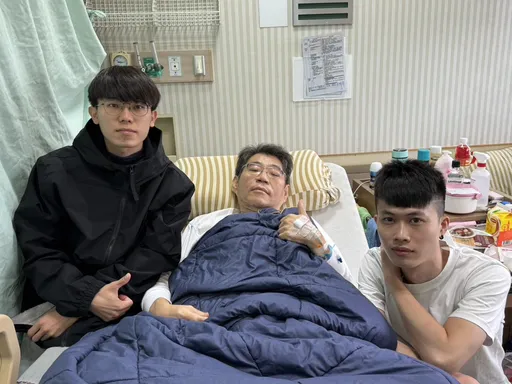 中原學生落實全人關懷 副教授住院竟有學生「侍病如親、待師如父」