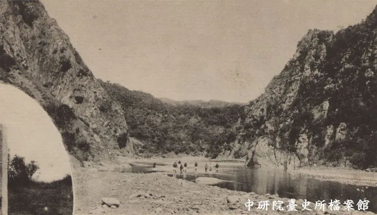 石門古戰場。圖為中研院臺史所檔案館數位典藏　屏東縣文化處提供