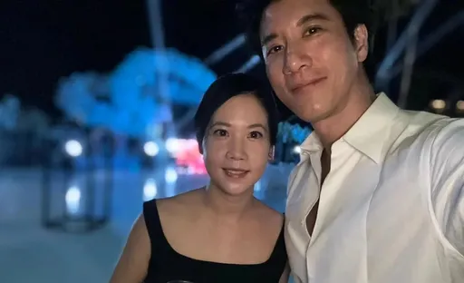 独家直击|潘玮柏峇里岛浪漫婚礼 偶像王力宏亲临现场献唱祝福