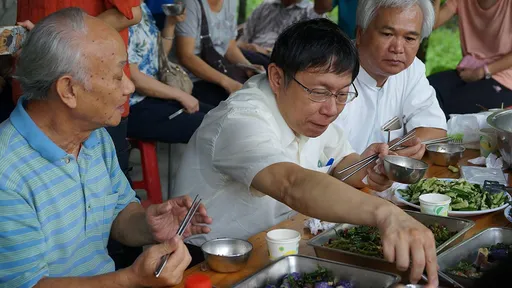 不知真空包裝瞎問「米怎麼是硬的?」 吳音寧:柯文哲從沒把農民放眼裡