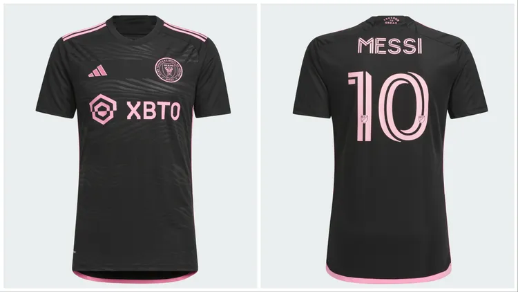 邁阿密國際足球俱樂部客場球迷版球衣（JE9704），3490元。品牌提供