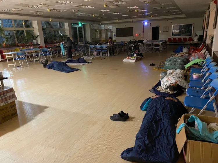 社會局避寒所待命啟動。社會局提供