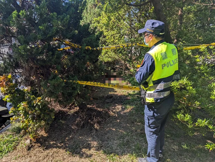 警方到場封鎖調查。翻攝畫面