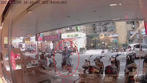 也太順手!男騎士一動作惹怒鄉親 網斥:很小心的不小心