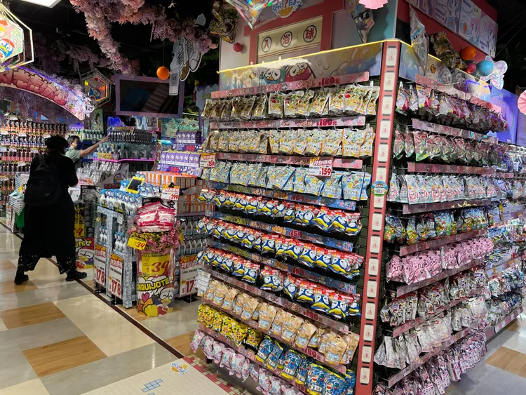 可愛公仔沐浴球種類齊全。鮮明攝