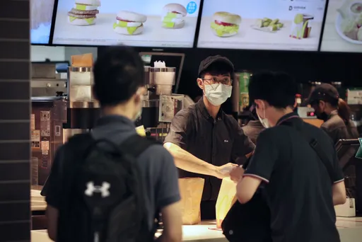 公司配合登革热消毒被迫停工　劳动部：可不给薪水