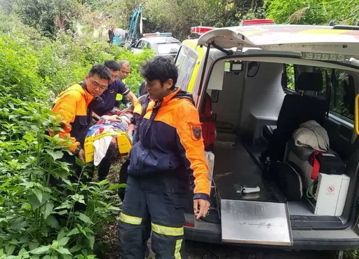 南投仁愛公所驗收工程出車禍 翻落4米邊坡!27歲技佐傷重不治