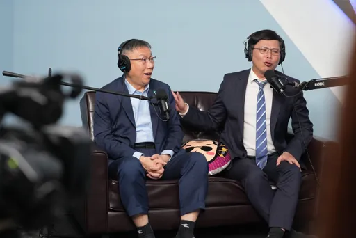 柯文哲邀黃國昌列入不分區立委！　「我們5個立委加起來，都沒有他厲害」