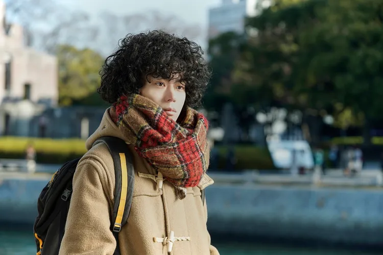 町田啓太想嘗試燙菅田將暉的爆炸頭。車庫娛樂提供