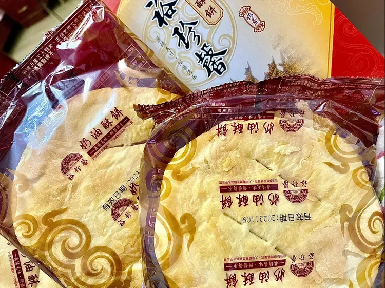 陸客點名台灣必買伴手禮，讓她吃過「念念不忘」。翻攝《一口塞下三個小籠包》的小紅書