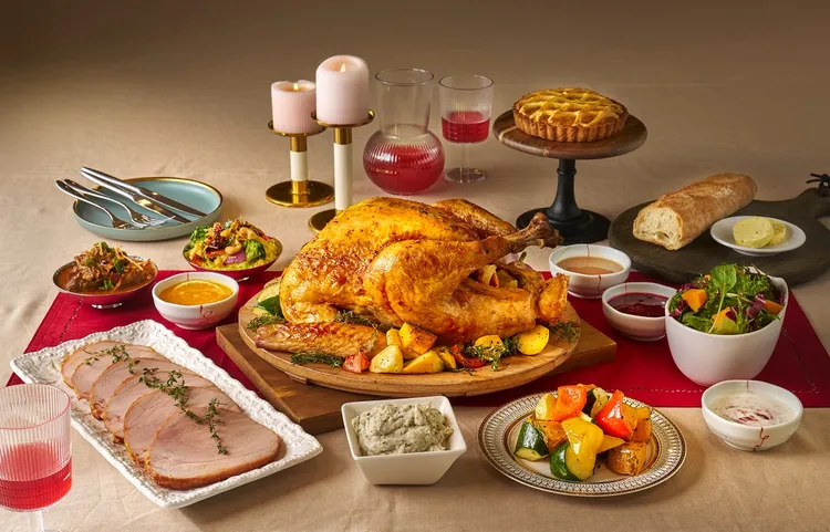 六福萬怡火雞禮籃超值組合。業者提供