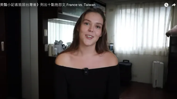 Emilie五官精緻甜美。翻攝自YT頻道《不要鬧工作室Stopkiddinstudio》