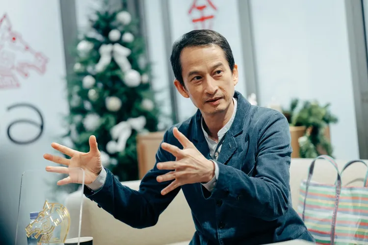 陳英雄對李屏賓的攝影技術感到敬佩。金馬提供