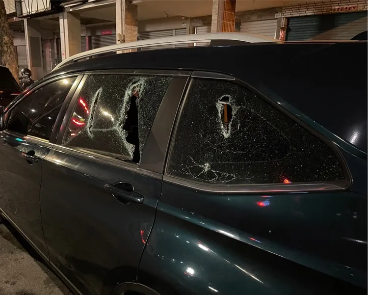 警方破窗壓制駕駛謝男。翻攝畫面