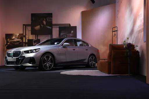 BMW i5純電豪華房車正式發表　520i、530i汽油車型未來陸續導入