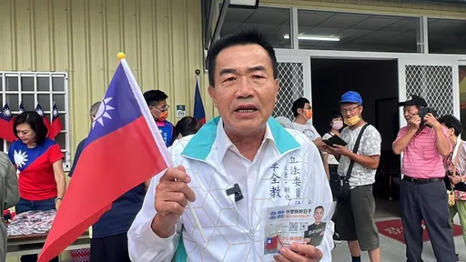 台南議員遭李全教恐嚇!他辯「用手臂搭肩上」 林宜瑾怒:毛骨悚然