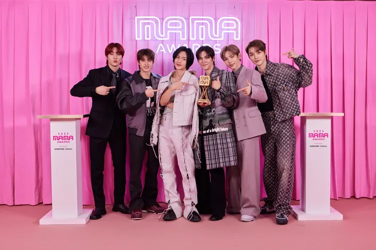 RIIZE出道僅2個月，拿下最受歡迎新人獎。翻攝MAMA大獎IG