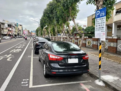 收費嚇跑路霸！台南這地方停車時數狂降6.5小時　明天擴大達408格