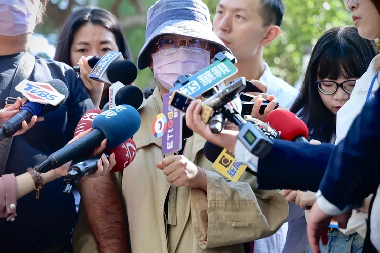 趙女受訪表示自已沒要告先生家暴。林林攝