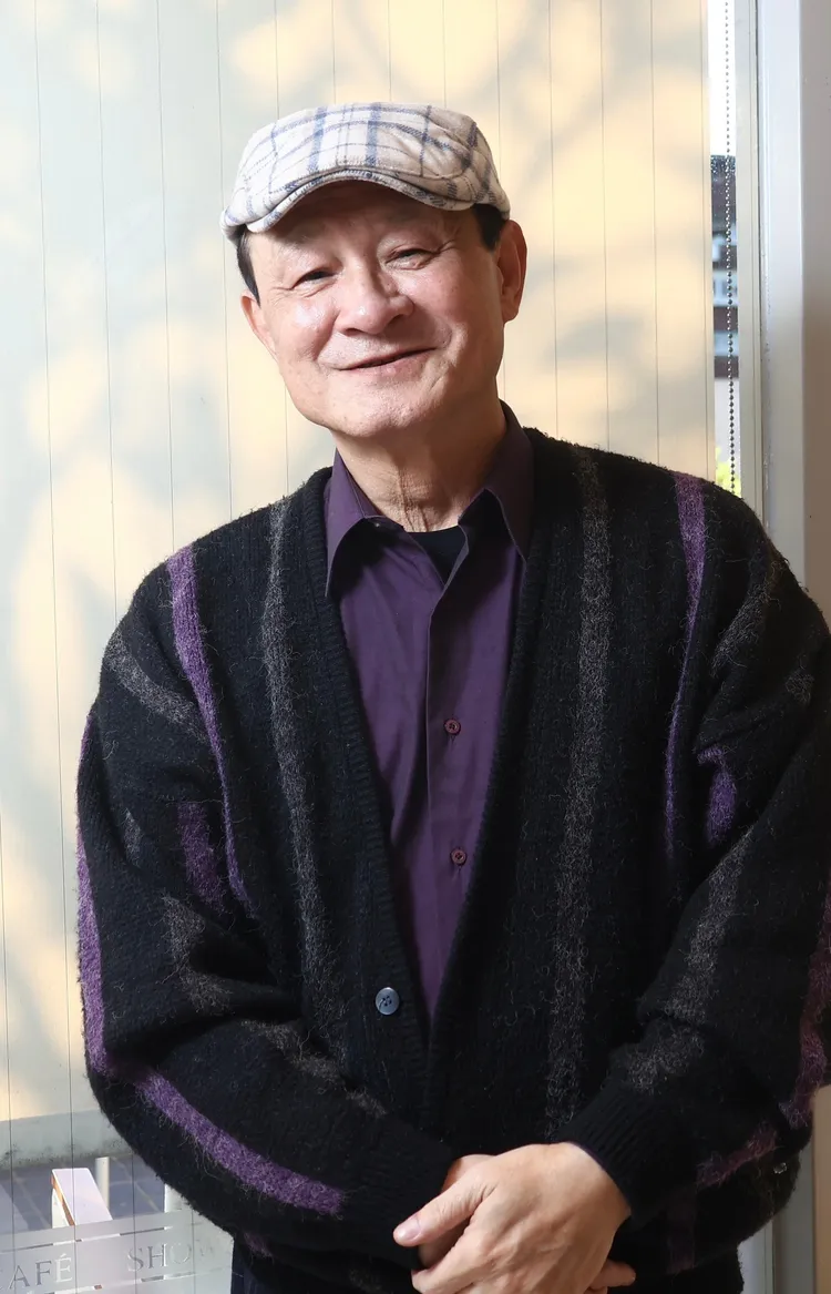 陳慕義和2個女兒感情好。彭欣偉攝