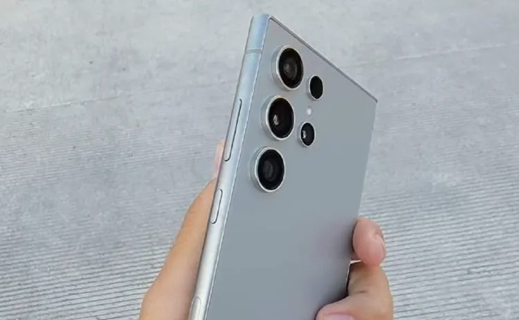 三星Galaxy S24 Ultra真機照。照片來源David Martin