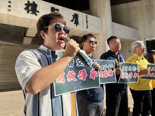 侯柯賴注意!重機族24.8萬張票爭上國道 等候選人表態