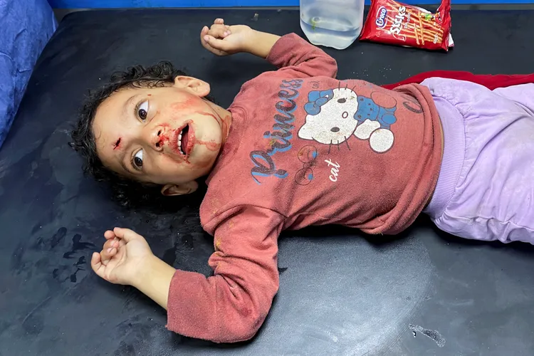 達雅剛被送入醫院時。路透社