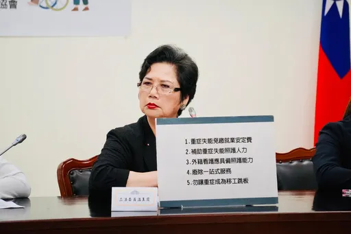 揭藍白合引國民黨台商不滿! 溫玉霞怒:隨他人起舞豈非「自毀長城」