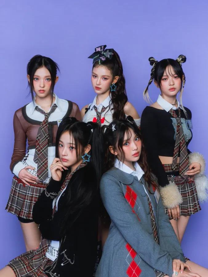 人沒到的NewJeans依舊橫掃4獎。翻攝NewJeans IG