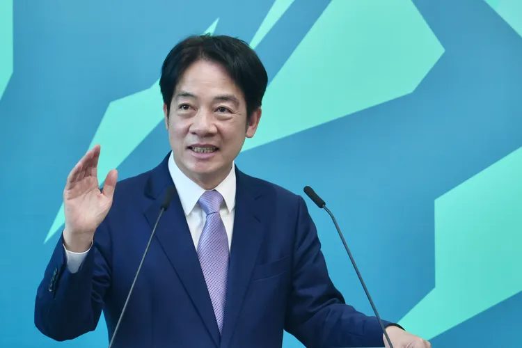 賴清德原本以為他們大概是所有政黨候選人最後公布的一組，沒想到如今還是第一名。林林攝