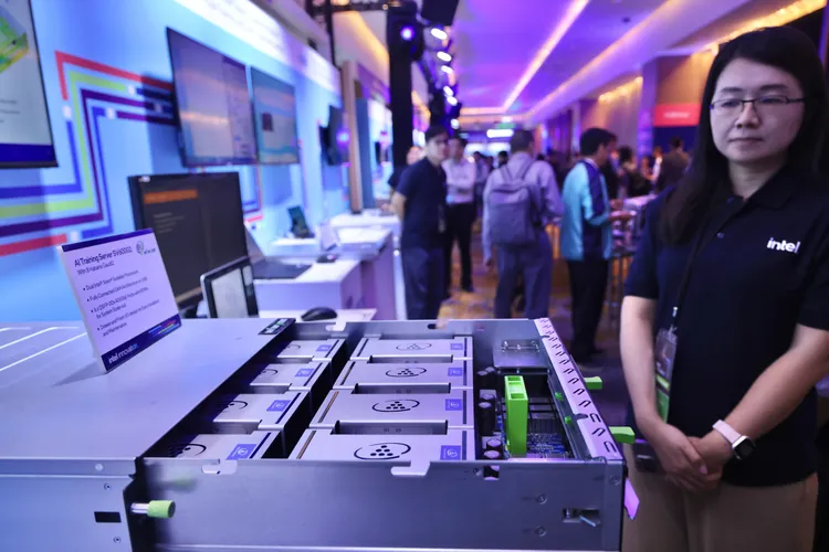 英特爾現場展示新技術平台。林林攝