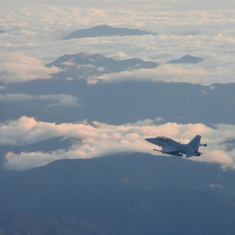 美菲南海聯合海空巡。路透社