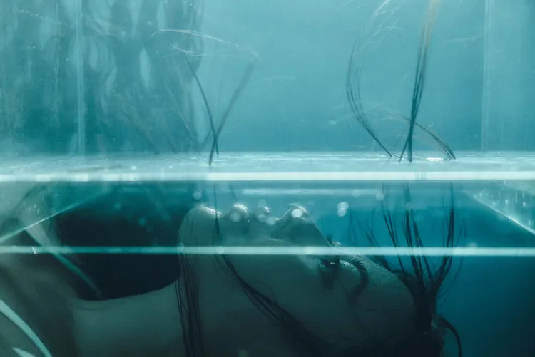 蔡詩芸新專輯主視覺。人見人愛娛樂提供