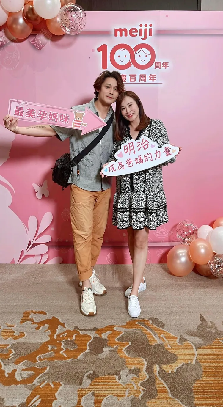 廖科溢、秦綾謙升格父母家庭美滿。翻攝廖科溢臉書