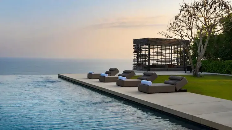 Alila Villas Uluwatu鳥巢發呆亭。翻攝飯店官網