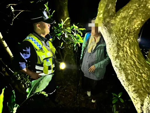 桃園男獨攀金面山迷途 大溪警消合力救援