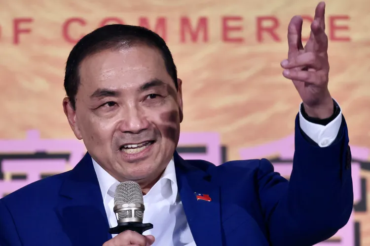 侯友宜喊出「兩岸和平穩定、創造好的經濟」。林林攝