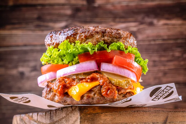 麥漢堡BIG Q堡。業者提供