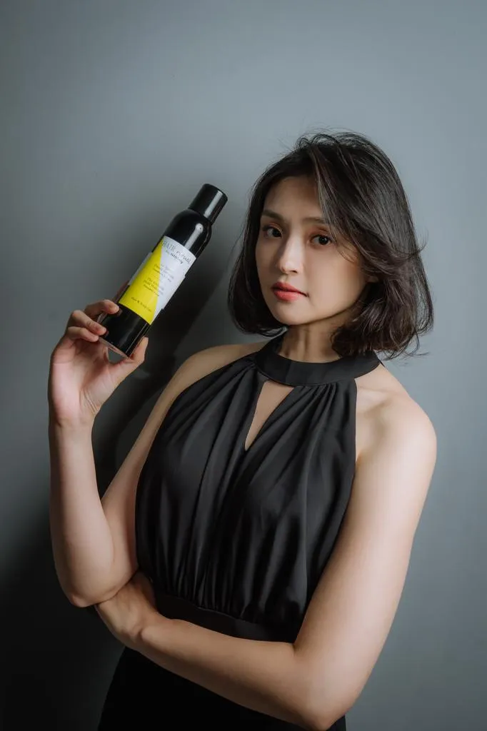 其在乾髮、濕髮狀態下都可使用。品牌提供