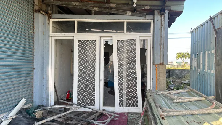 辦公室被砸。讀者提供