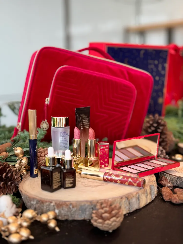 永恆星願歡慶禮盒組，3280元。張家玲攝