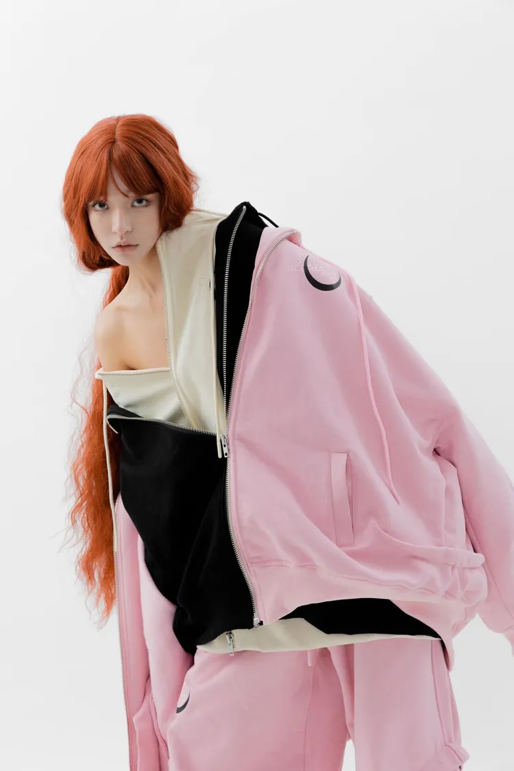 林襄這回挑戰橘髮引起討論。翻攝自林襄臉書