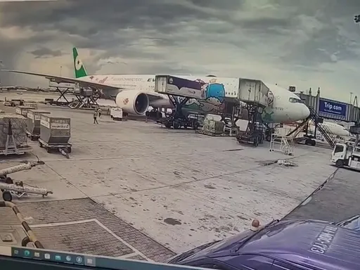 長榮飛機曼谷挨撞 旅客怨遭丟包!航空公司:已盡最大努力