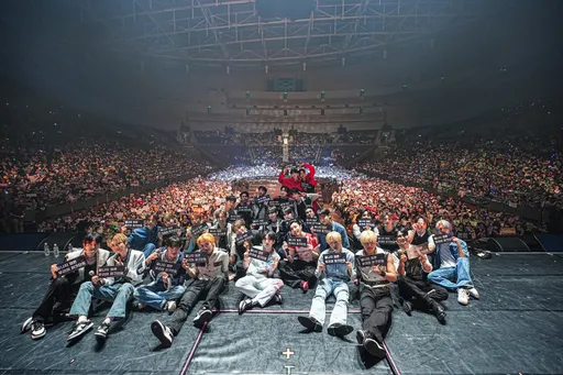 《PEAK TIME》6團29人高雄巨蛋合體！接地氣嗨跳「Lucy健康操」