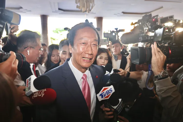 郭台銘始終微笑不回應。林林攝